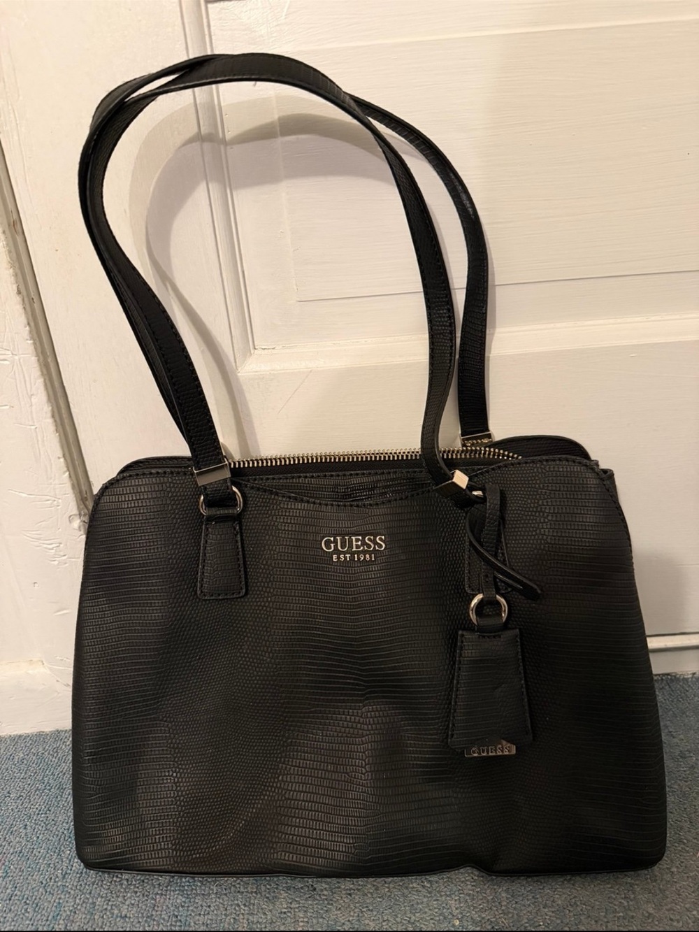 GUESS Lyndi Large Girlfriend Textured Handbag